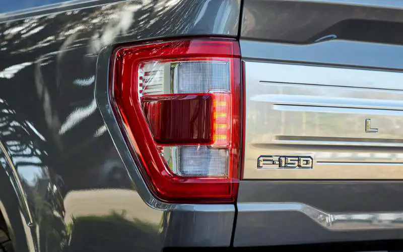 Ford F-150 Back Light