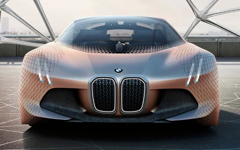 BMW Vision Next 100