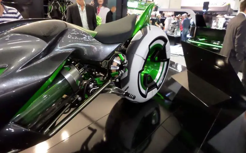 Features of the Kawasaki J-Concept Bike