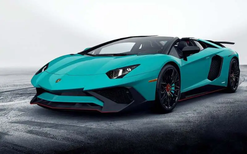 Lamborghini Aventador LP 700-4