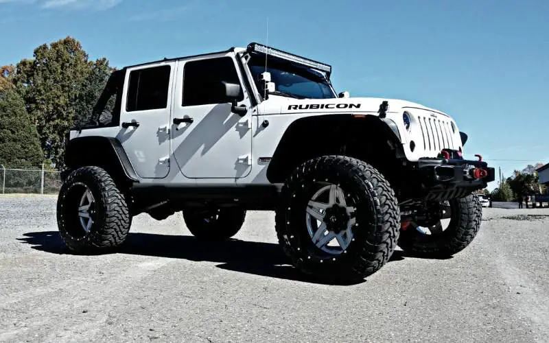 Tire Type of Jeep Wrangler