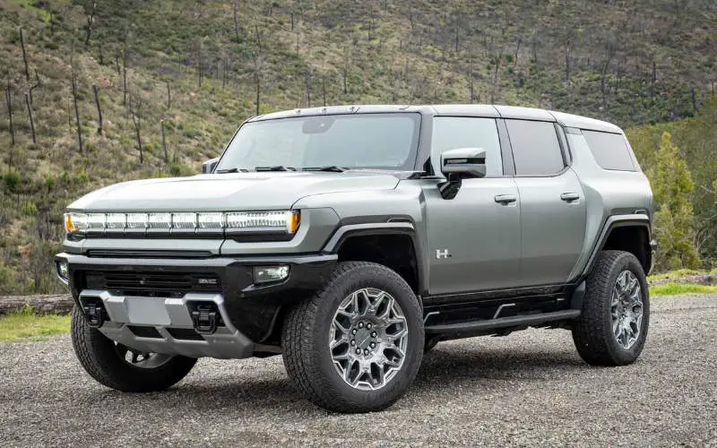 Unexpected Transformation of Hummer EV SUV 2024