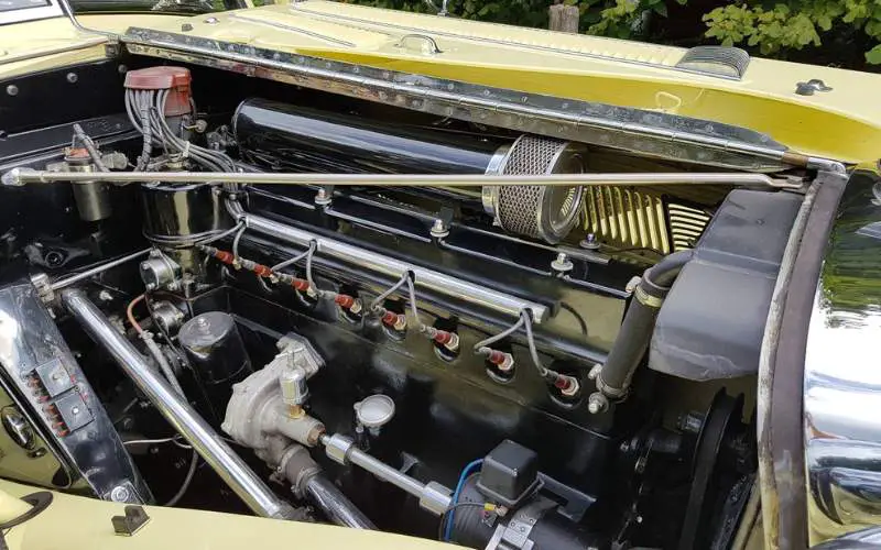 horch 853 powerful engine