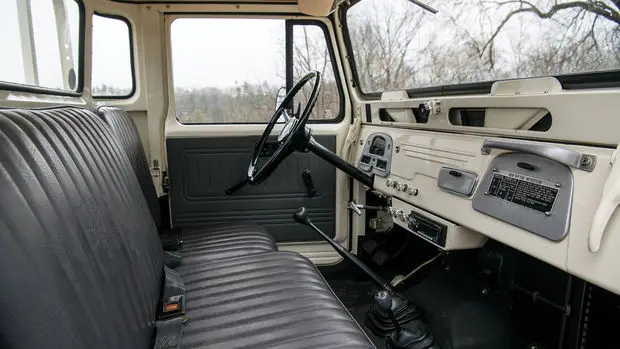 toyota fj45 land cruiser interior