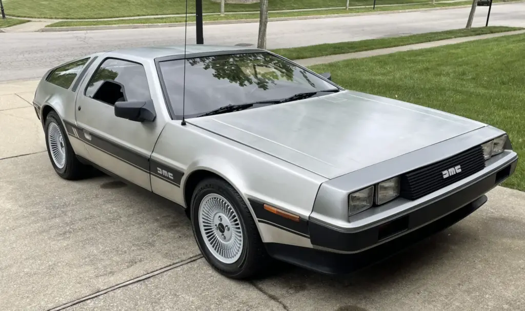 1981 DeLorean DMC-12