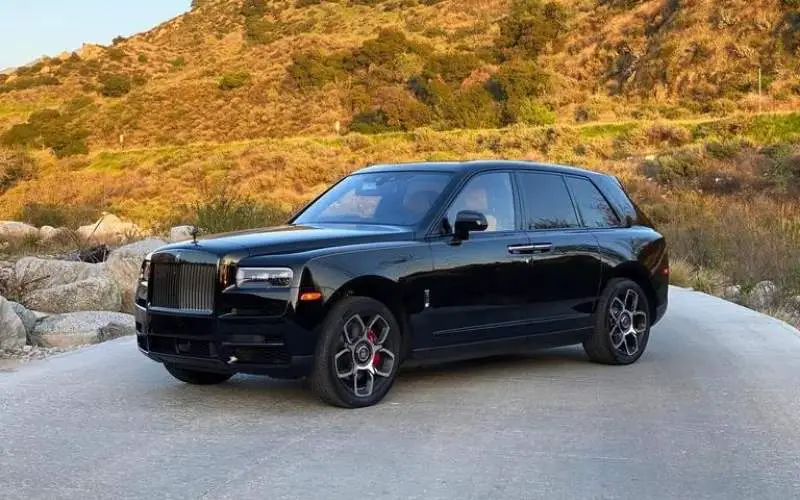 Cullinan Black Badge