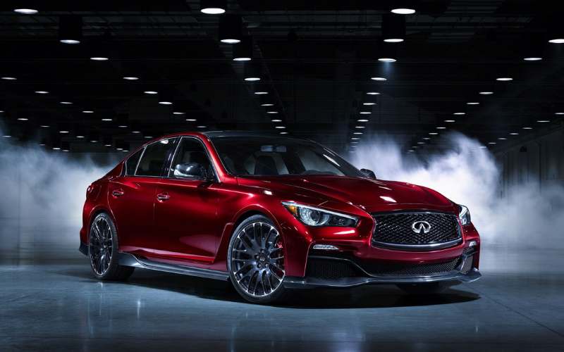 Infiniti Setting a World Record for Hybrid Acceleration