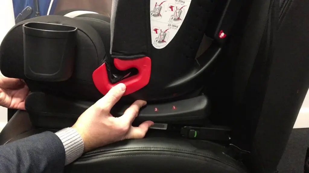 How to Remove Car Seat From Base Easily