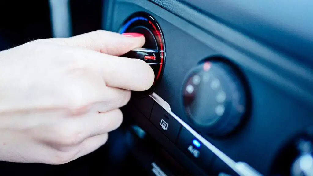 how to turn on heater in car